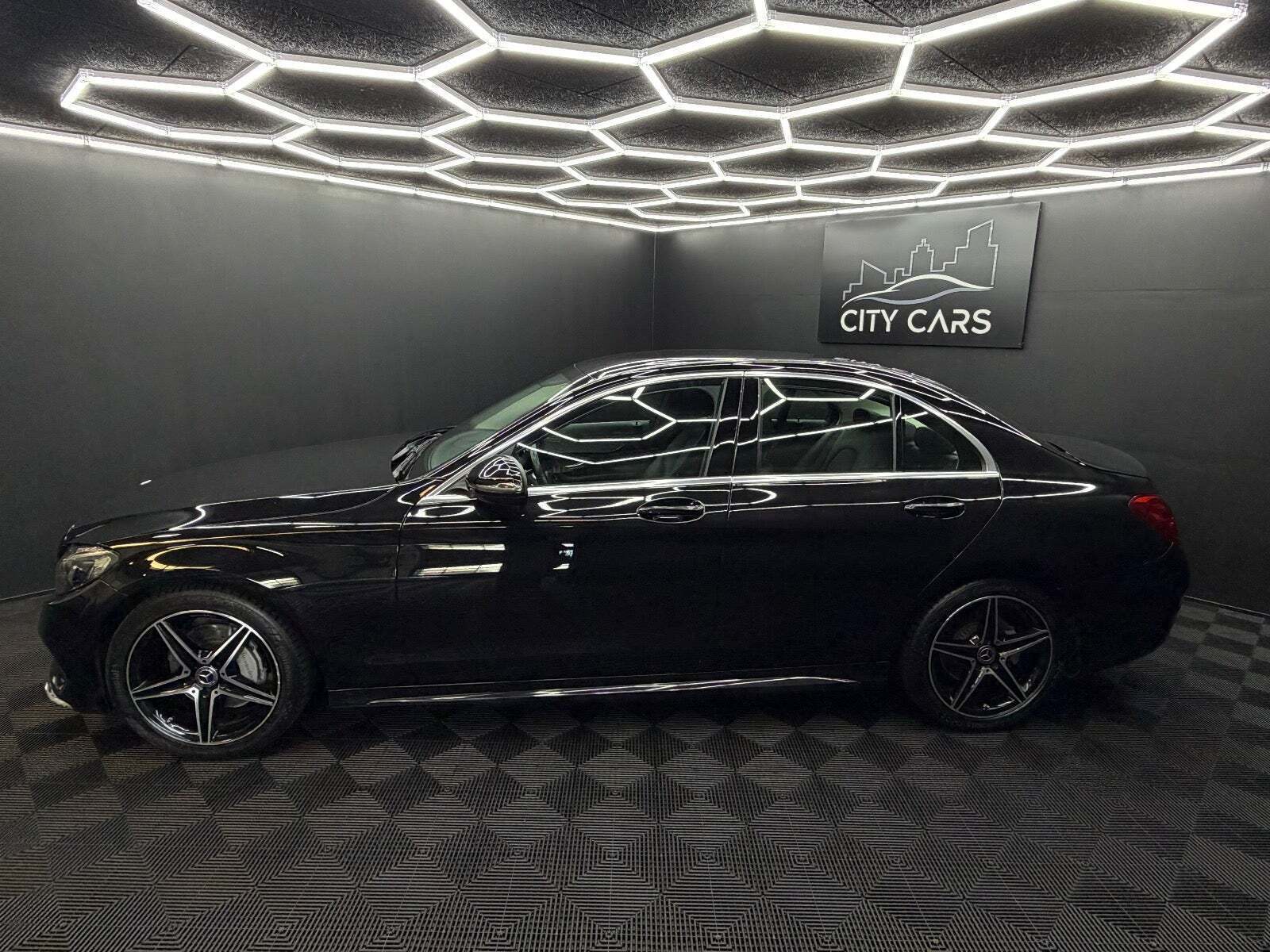 Mercedes C220 d 2,2 AMG Line aut.