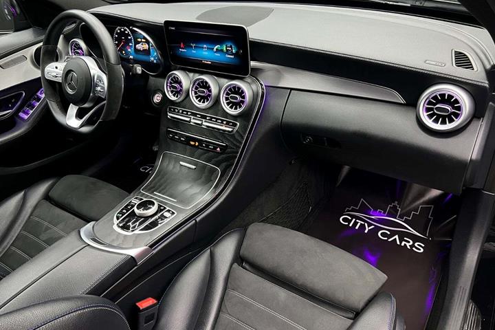 Sort Mercedes C220 d fra 2020