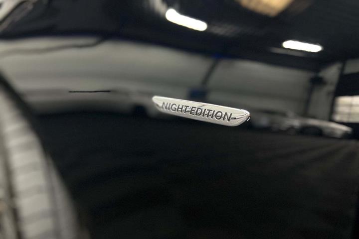 Sort Mercedes C220 d fra 2020