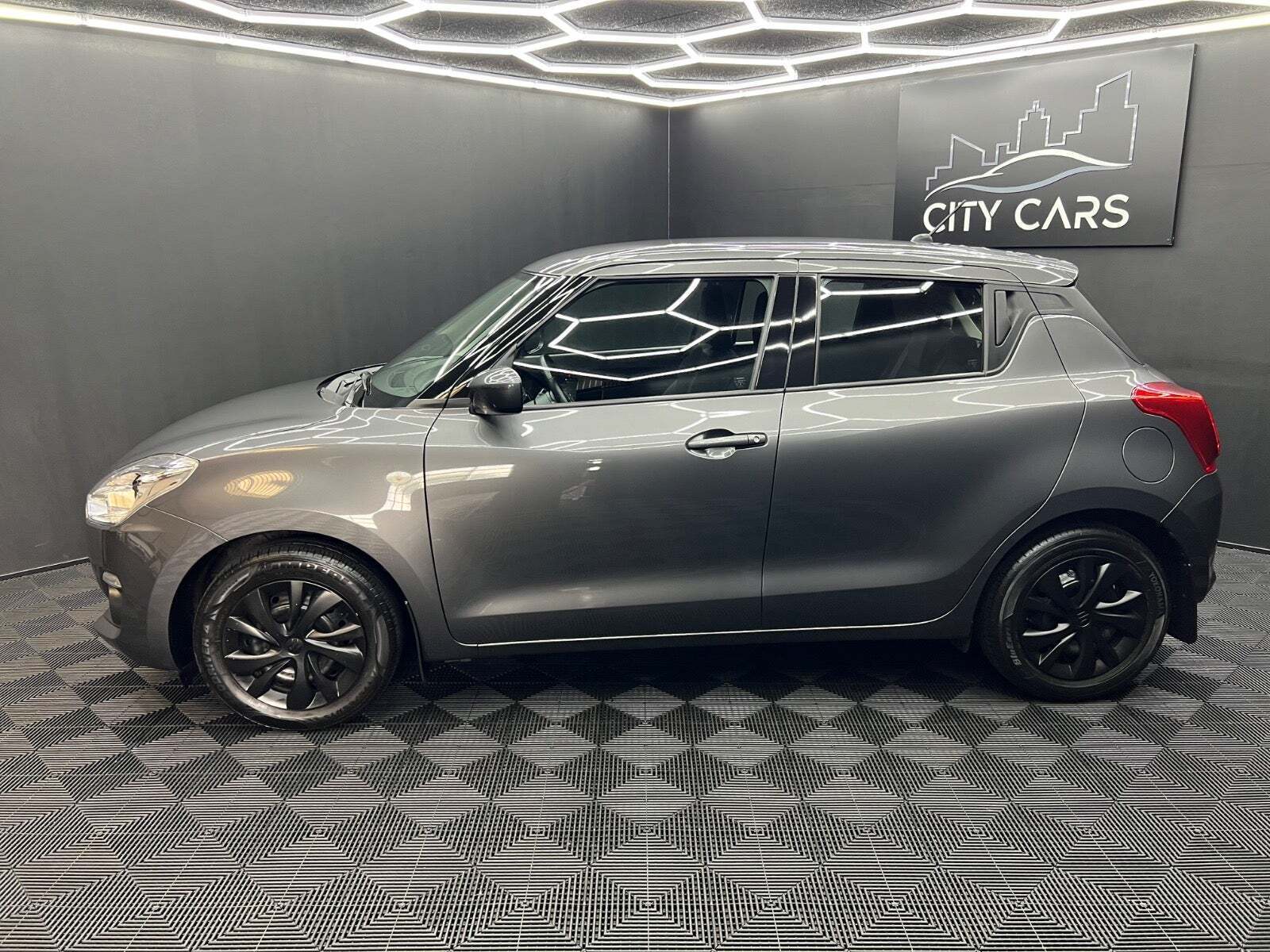 Suzuki Swift 1,2 Dualjet Club