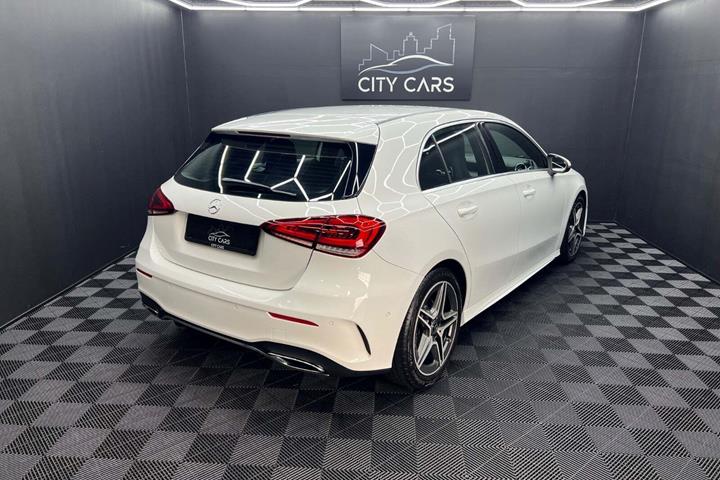 Hvid Mercedes A220 d fra 2020
