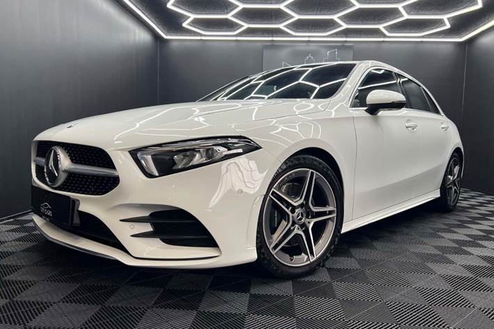 Hvid Mercedes A220 d fra 2020