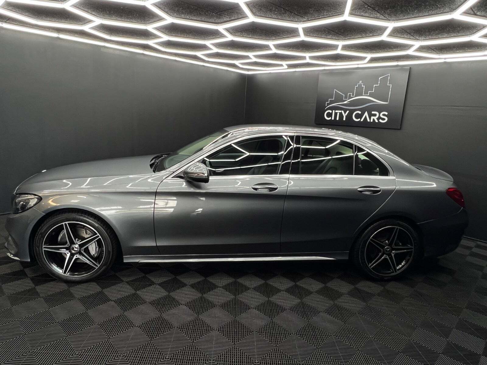 Mercedes C220 d 2,2 AMG Line aut.