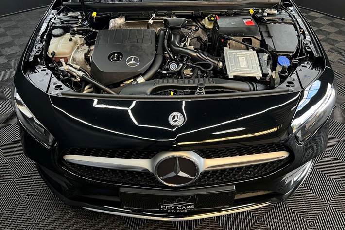 Sort Mercedes A200 fra 2020