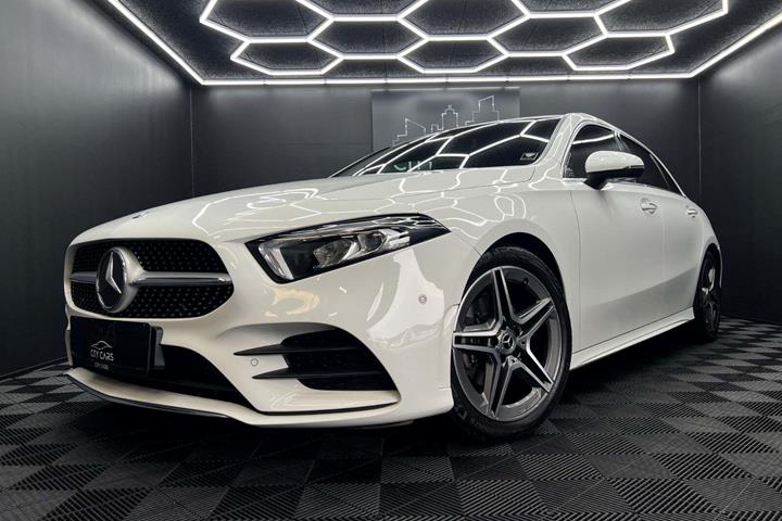 Hvid Mercedes A200 fra 2019