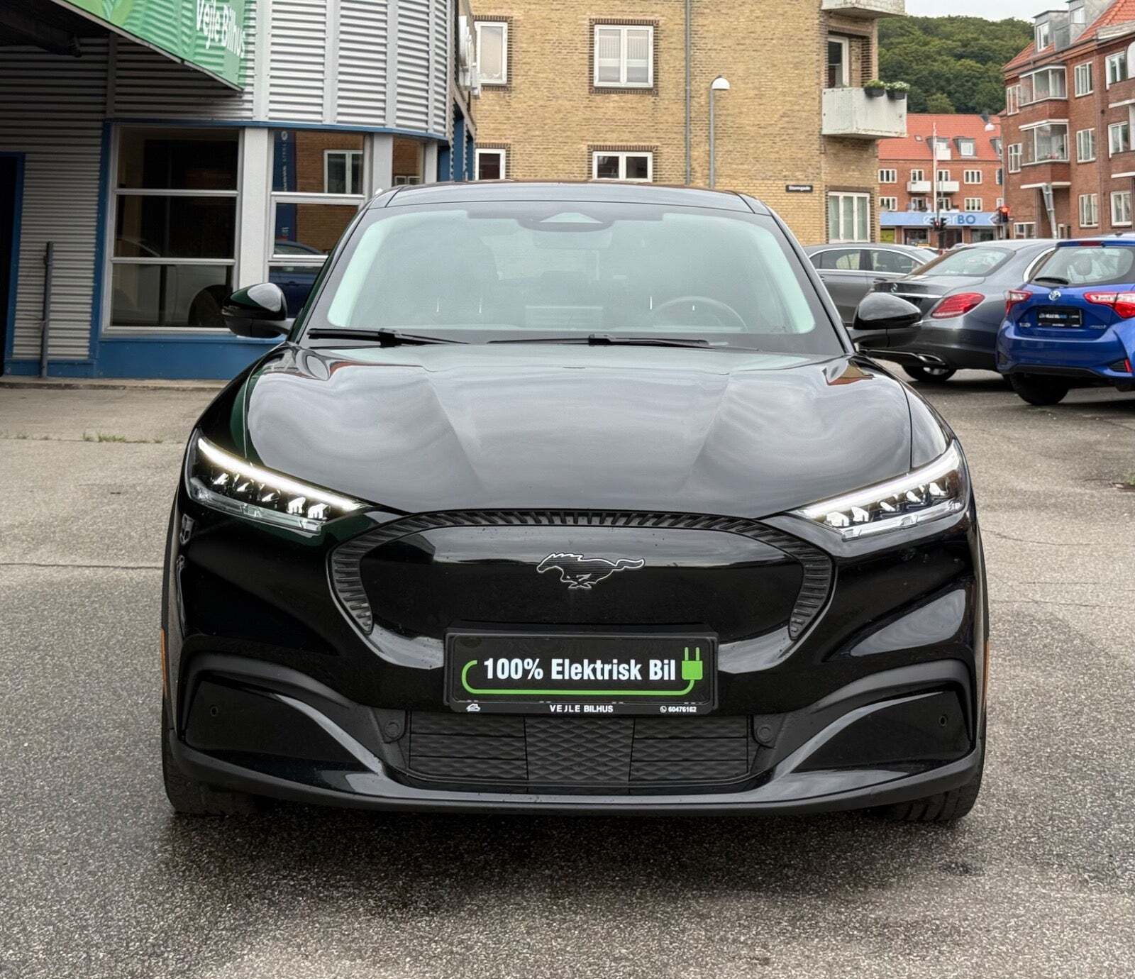 Gul Ford Mustang Mach-E fra 2022