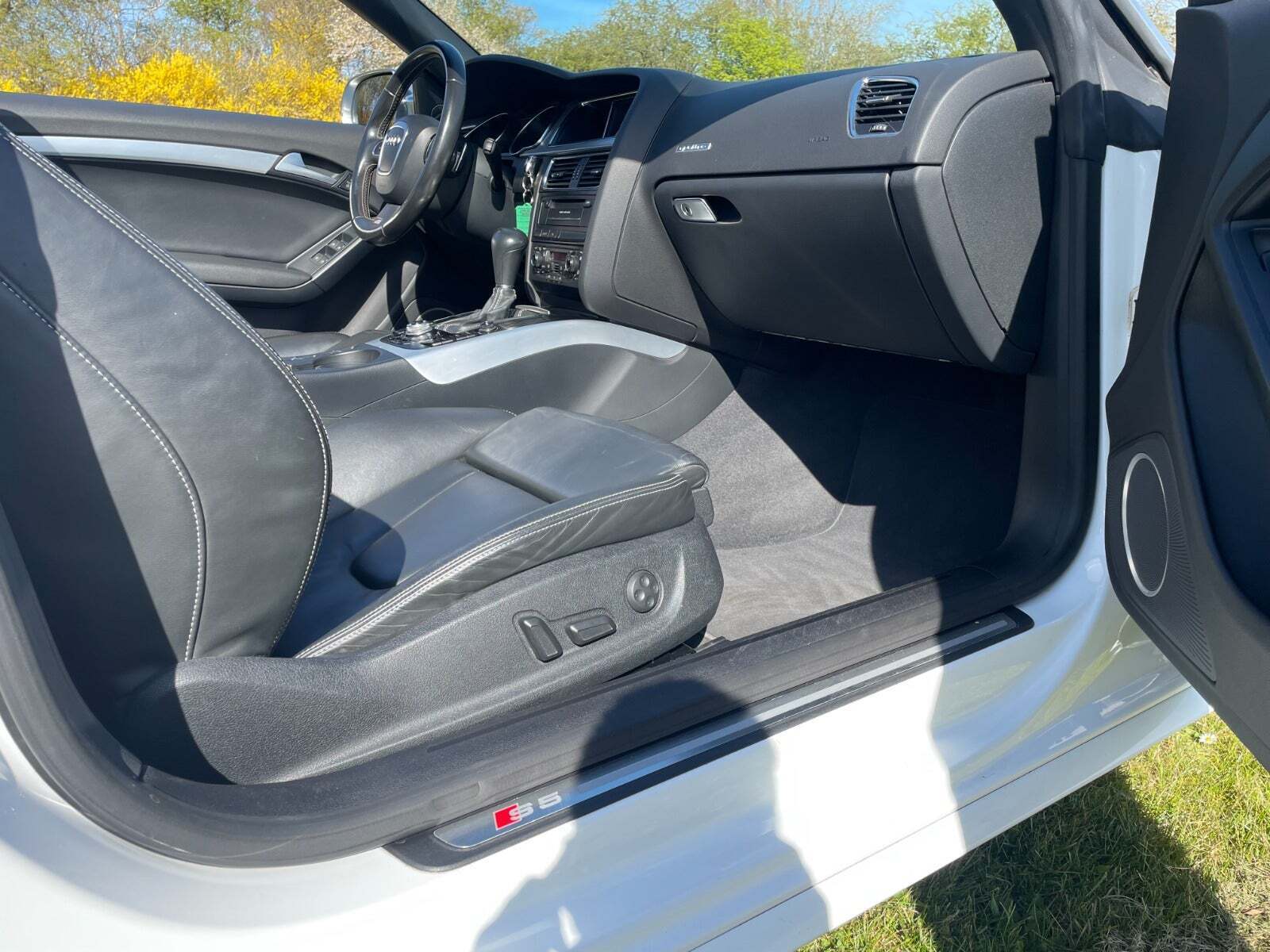 undefined Audi S5 fra 2010