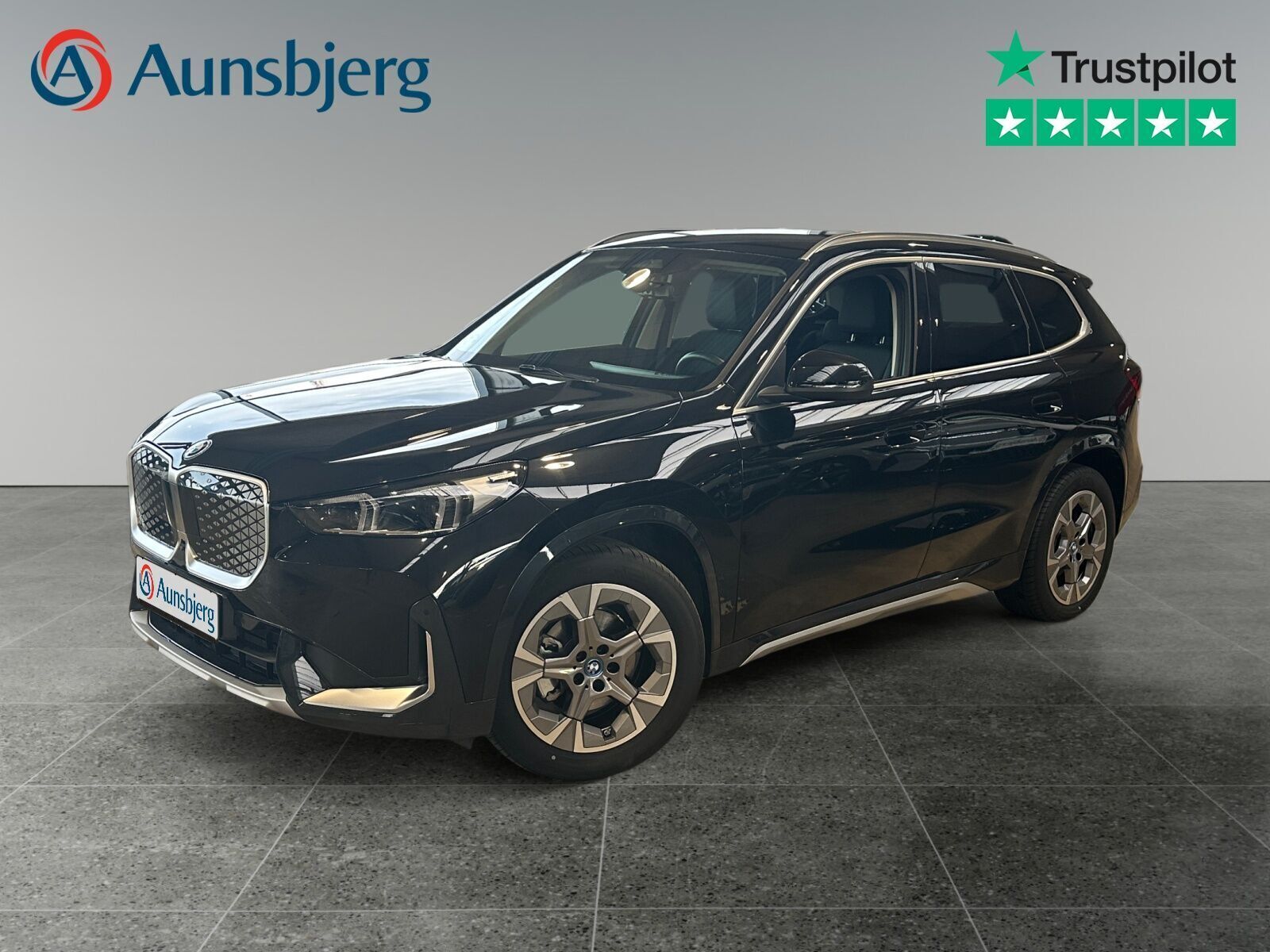 BMW iX1 eDrive20 X-Line