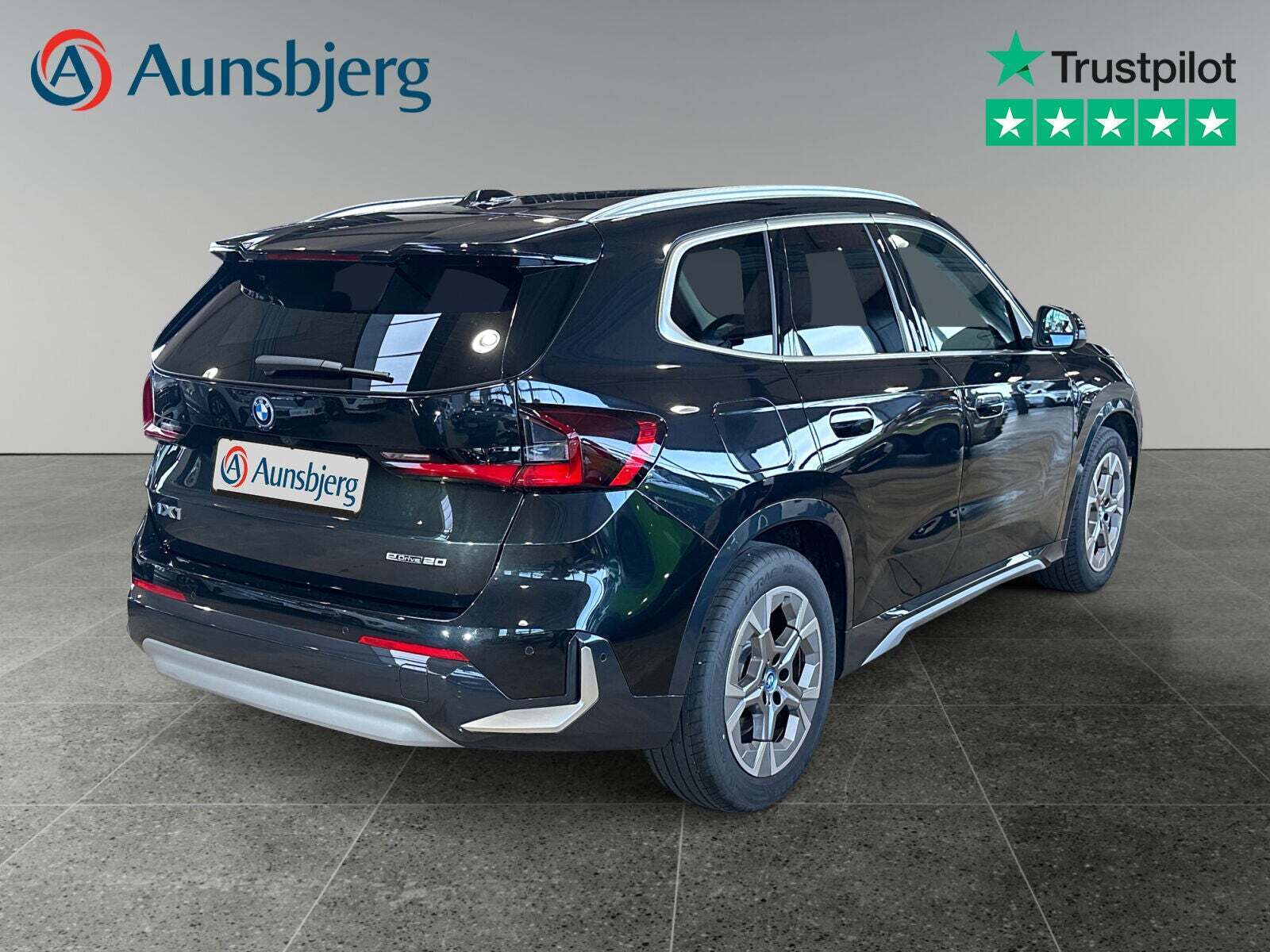 BMW iX1 eDrive20 X-Line