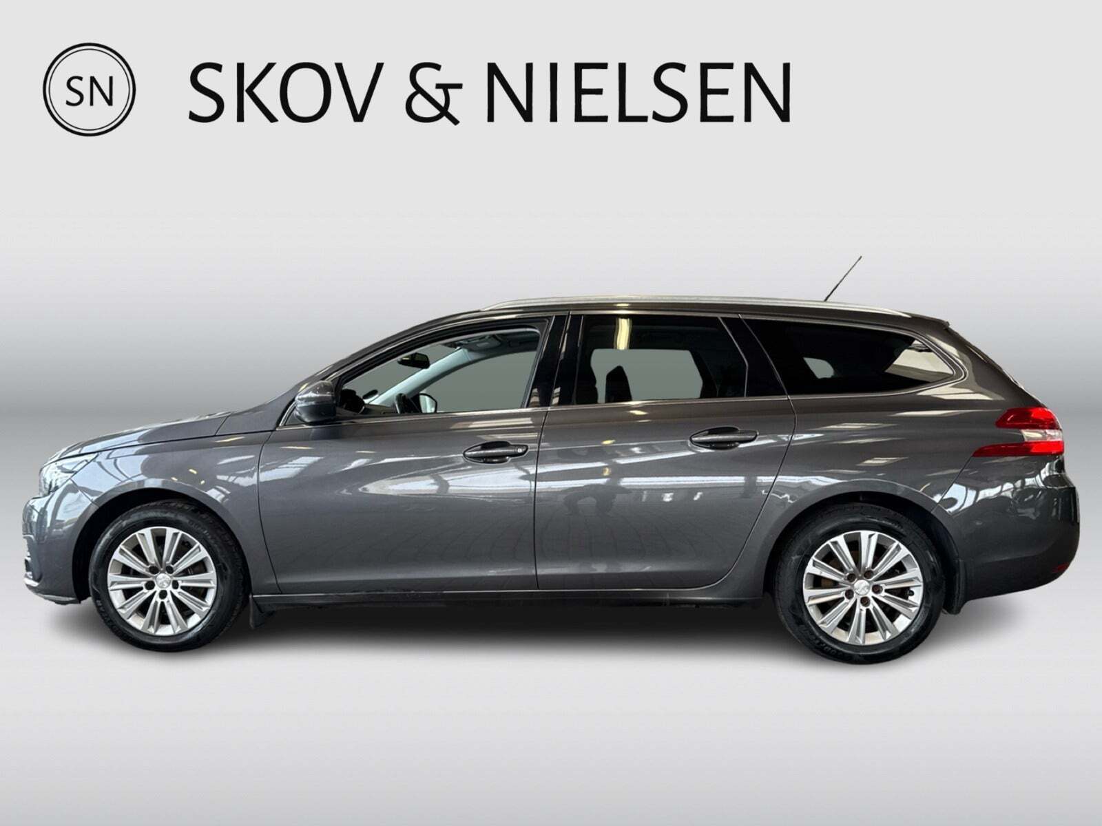 Peugeot 308 1,6 BlueHDi 120 Allure Sky SW