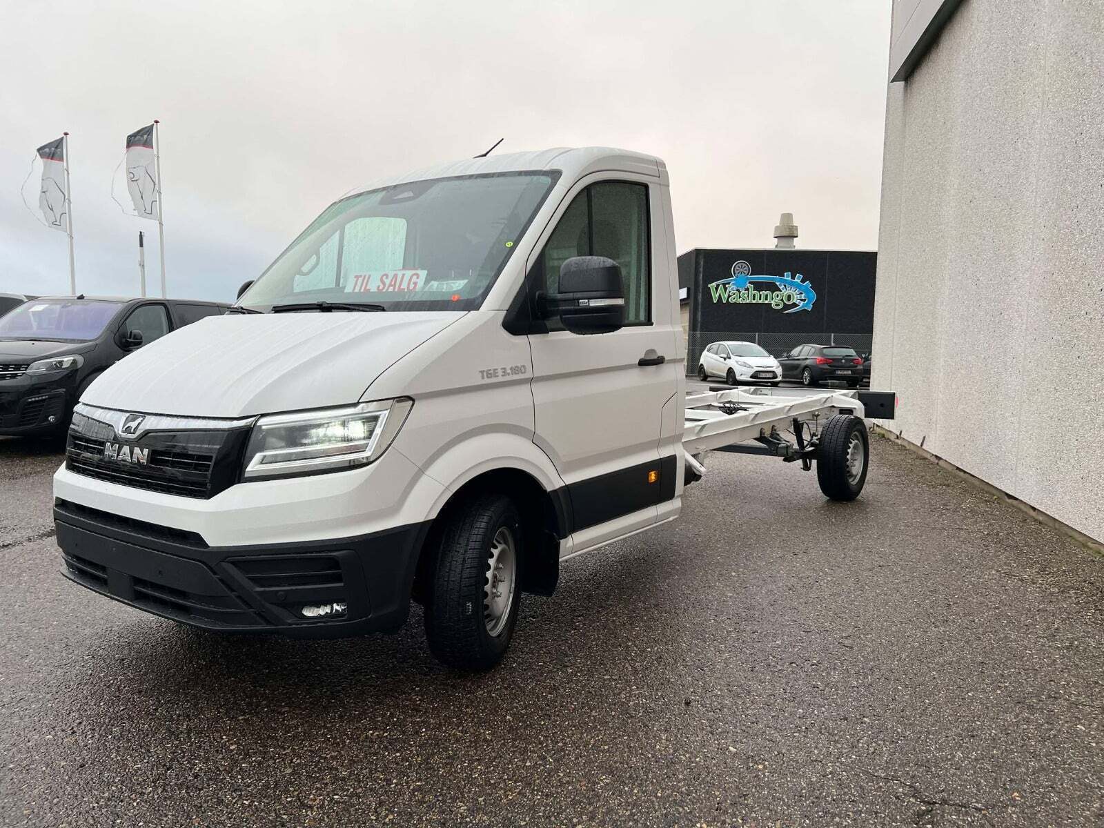 MAN TGE 2,0 3.180 Chassis L4 aut. FWD