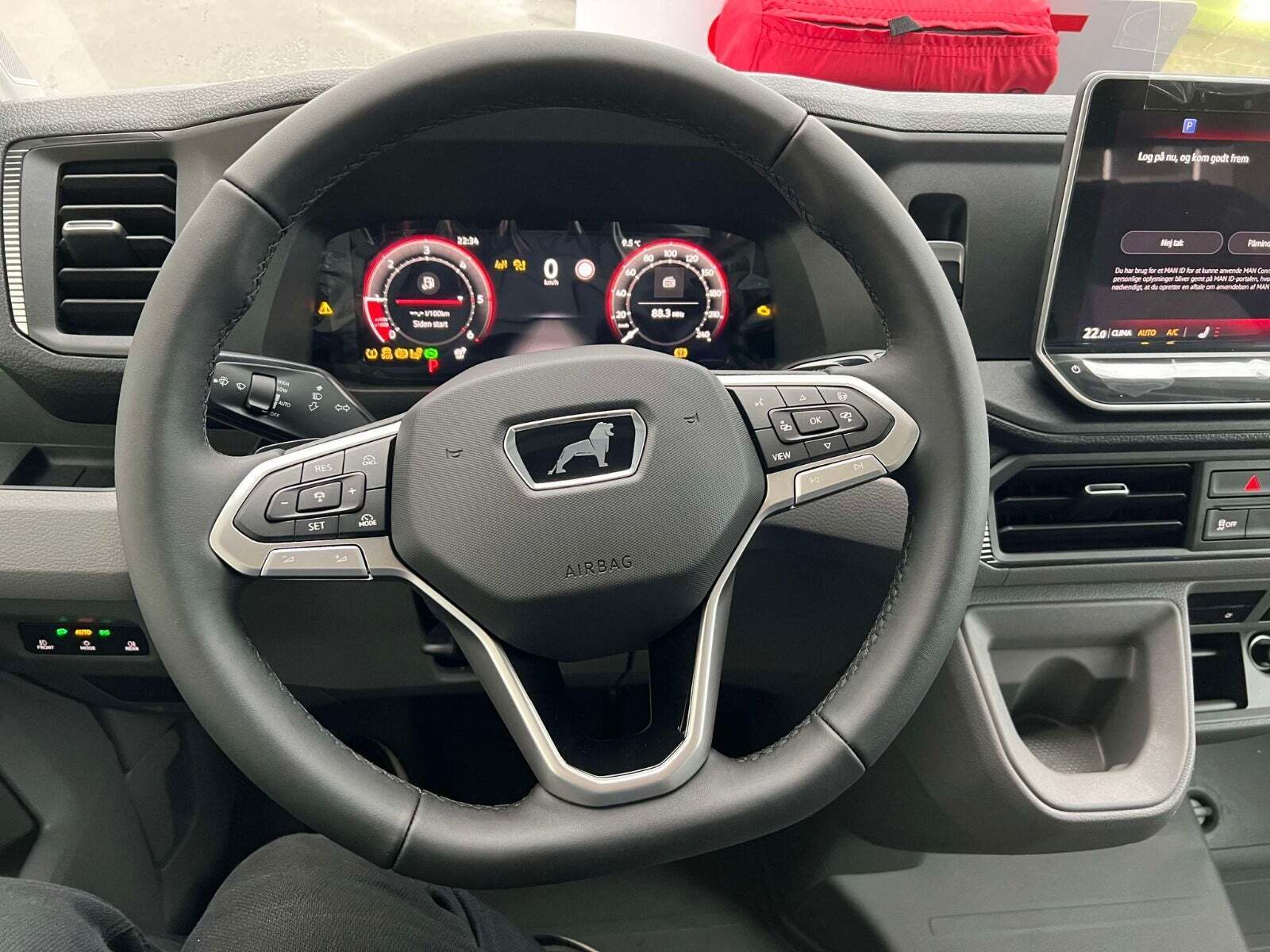 MAN TGE 2,0 3.180 Chassis L4 aut. FWD