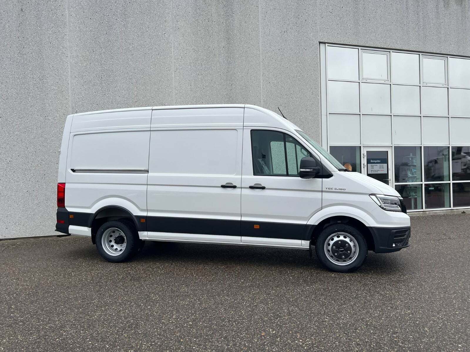 MAN TGE 2,0 3.160 Kassevogn L3H3 aut. RWD