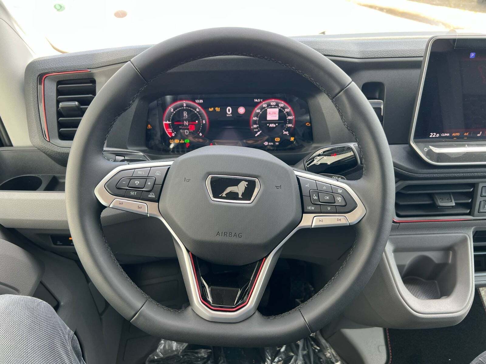 MAN TGE 2,0 3.180 Kassevogn L3H3 aut. FWD