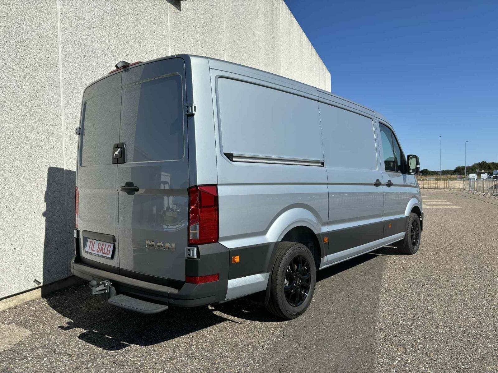 MAN TGE 2,0 3.200 Kassevogn L3H2 aut. FWD