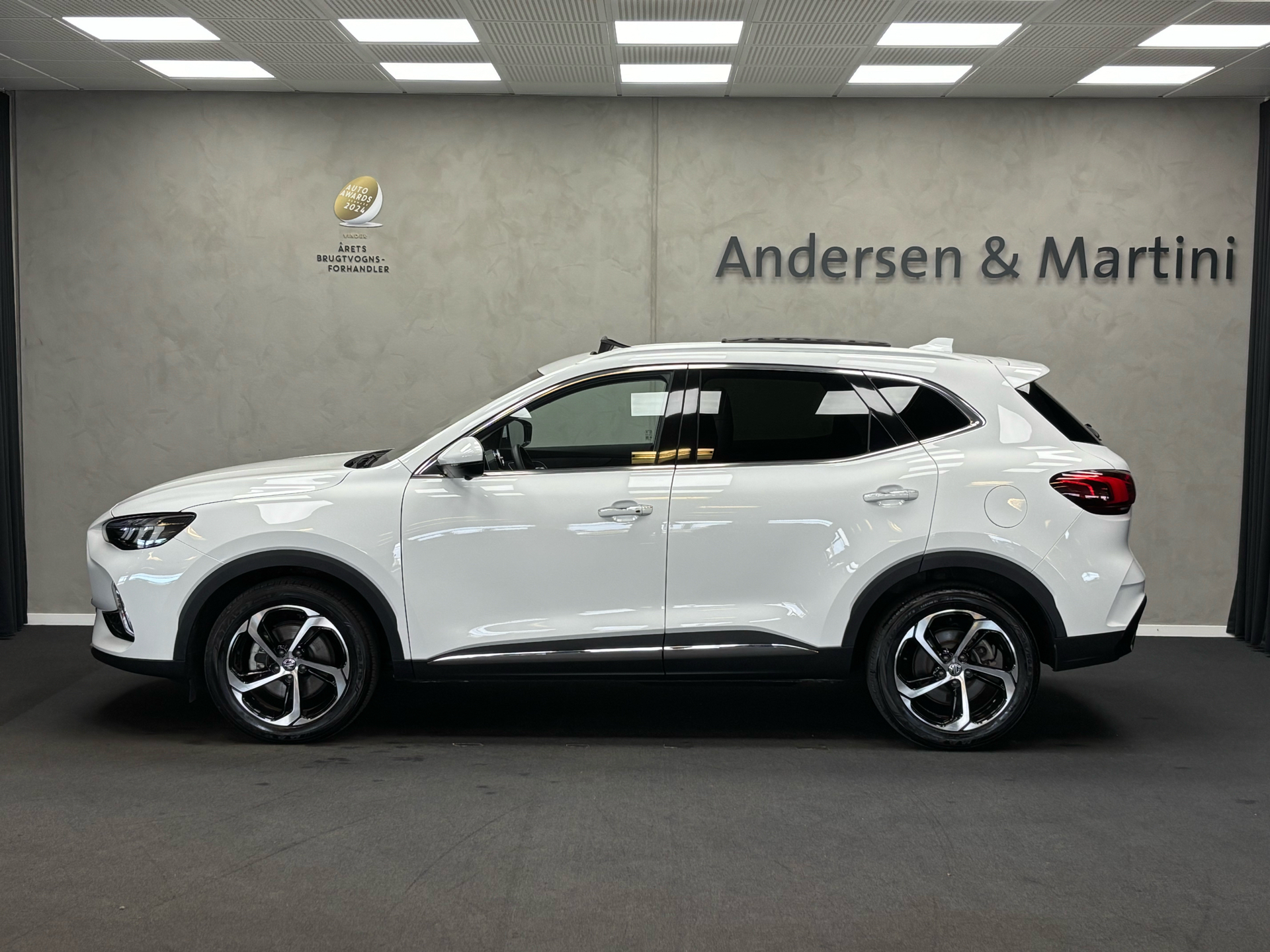 MG EHS 1,5 T GDI  Plugin-hybrid Luxury 258HK 5d 10g Aut.