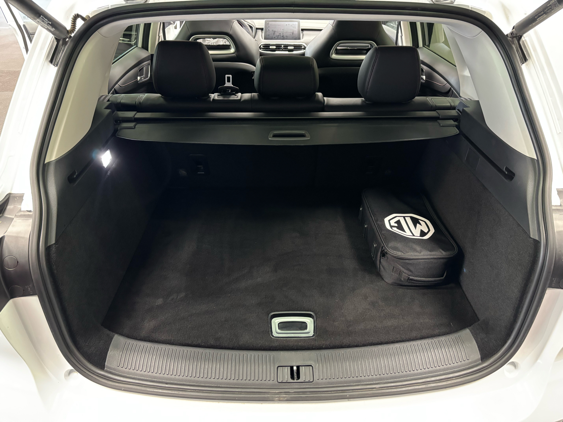 MG EHS 1,5 T GDI  Plugin-hybrid Luxury 258HK 5d 10g Aut.