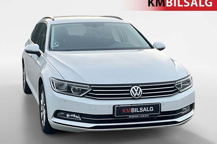 Hvid VW Passat fra 2017