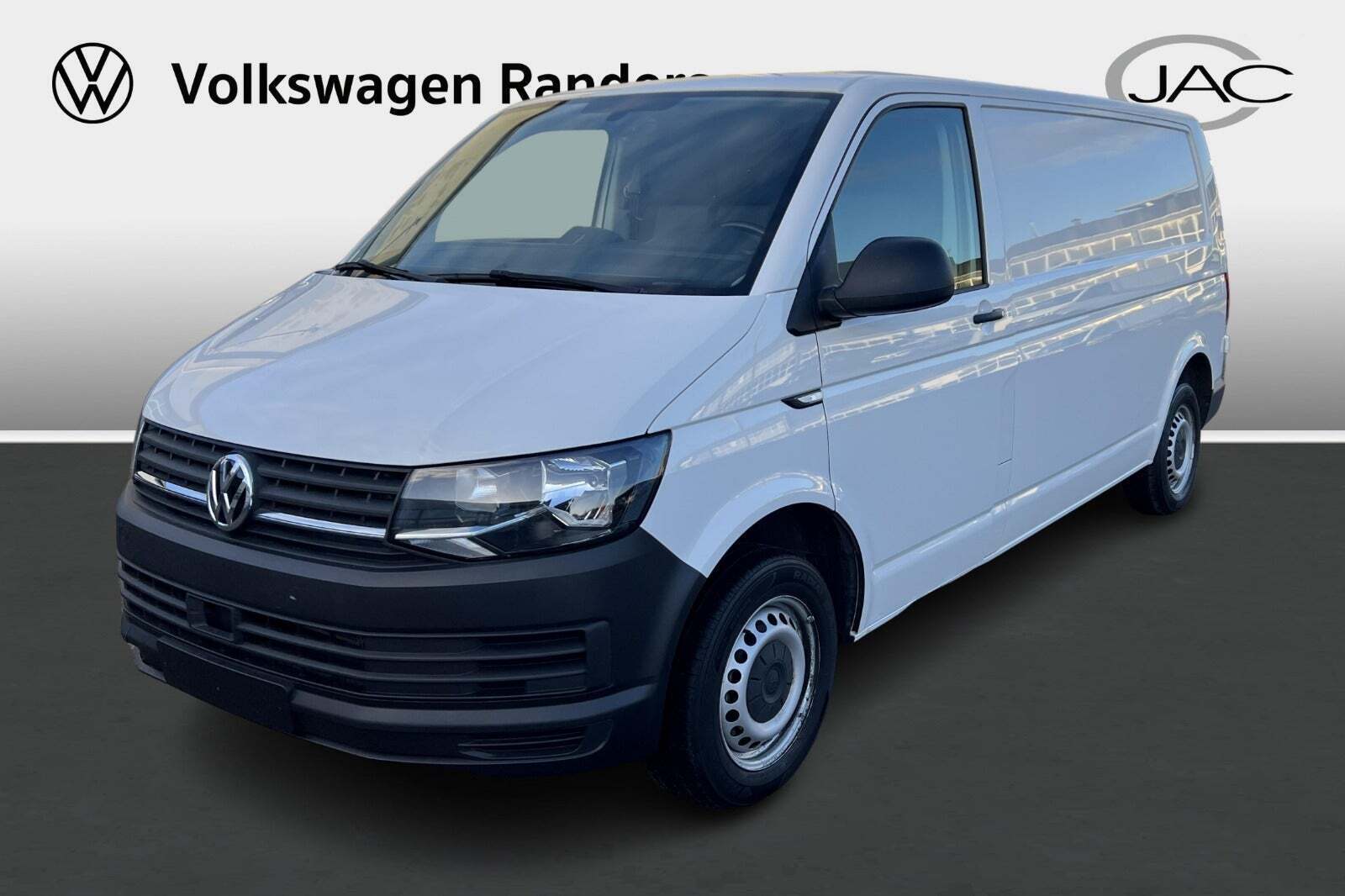 VW Transporter 2,0 TDi 150 Kassevogn DSG lang
