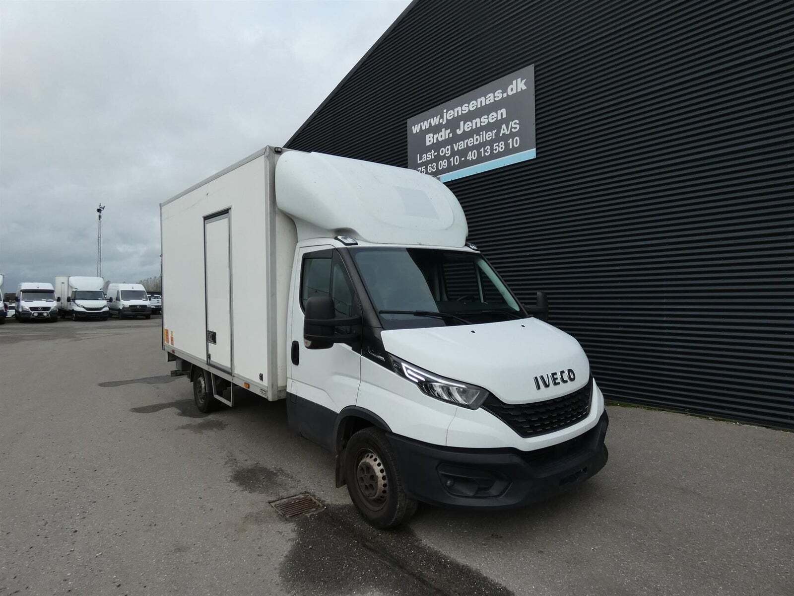Iveco Daily 2,3 35S16 Alukasse m/lift AG8