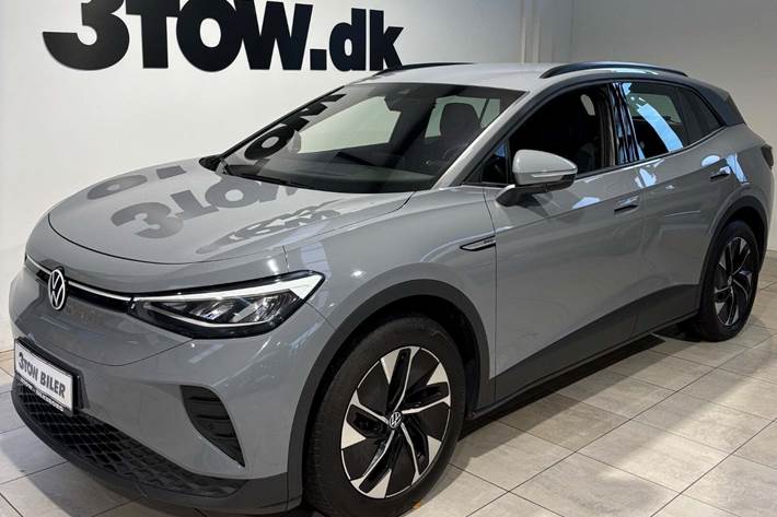 Grå VW ID.4 fra 2023 set udefra