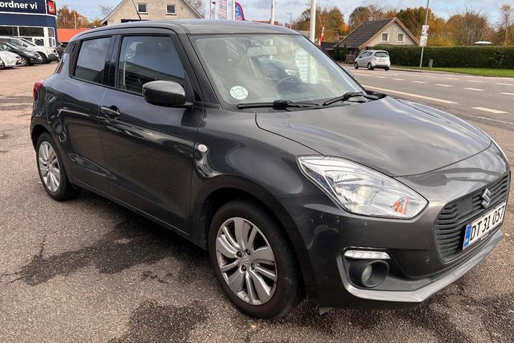 Grå Suzuki Swift fra 2020