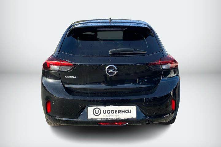 Sort Opel Corsa fra 2021