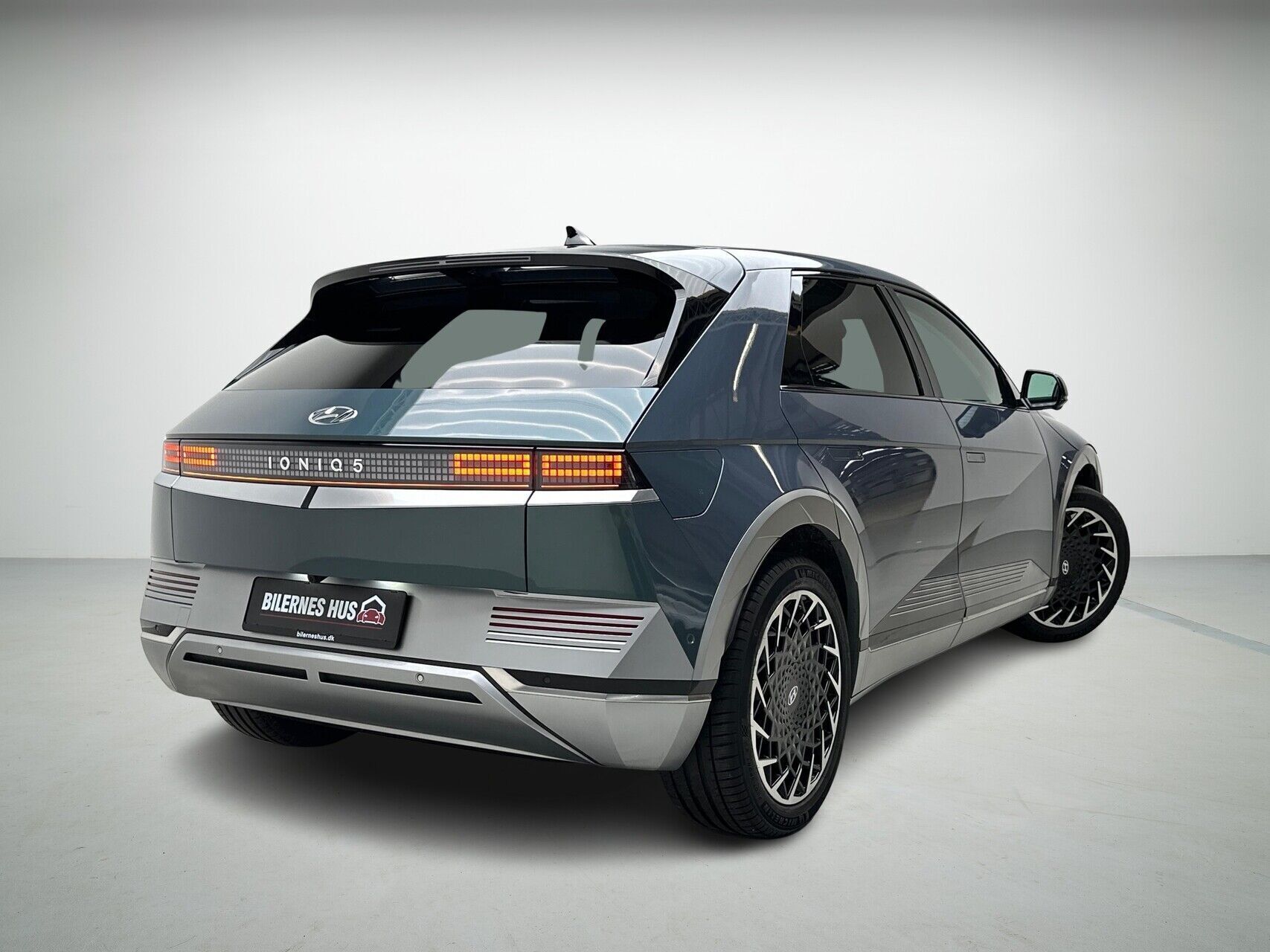 Hyundai Ioniq 5 Electric 77,4 kWh Ultimate 229HK 5d Aut.