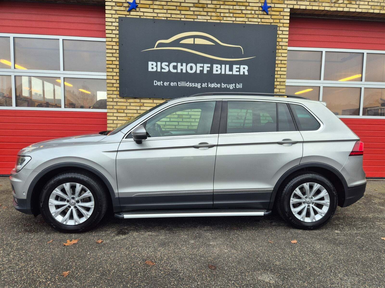 Sølv VW Tiguan fra 2019