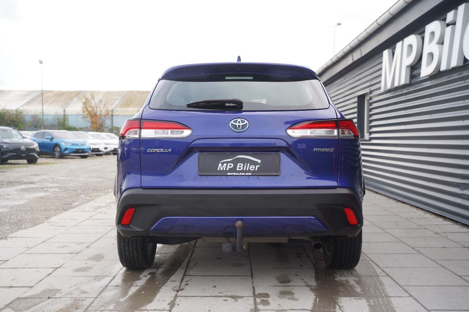 Toyota Corolla Cross 2,0 Hybrid Active CVT