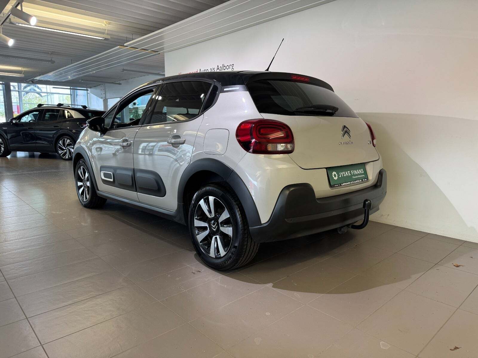 Beige Citroën C3 fra 2020