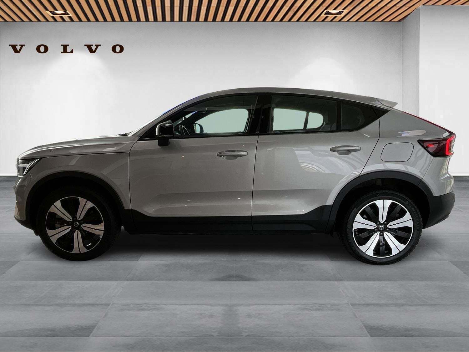 Sølv Volvo C40 fra 2023