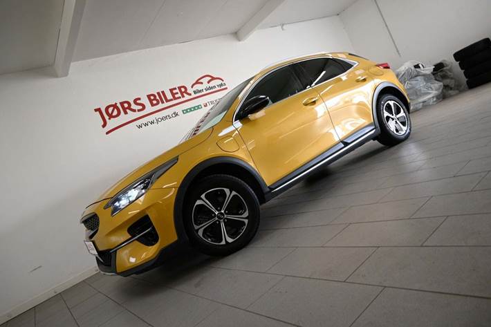 Gul Kia XCeed fra 2020