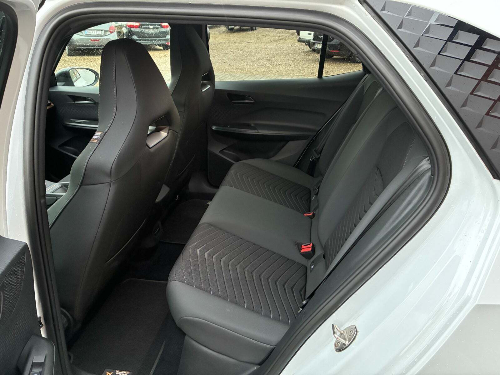 Cupra Born 77 e-Boost