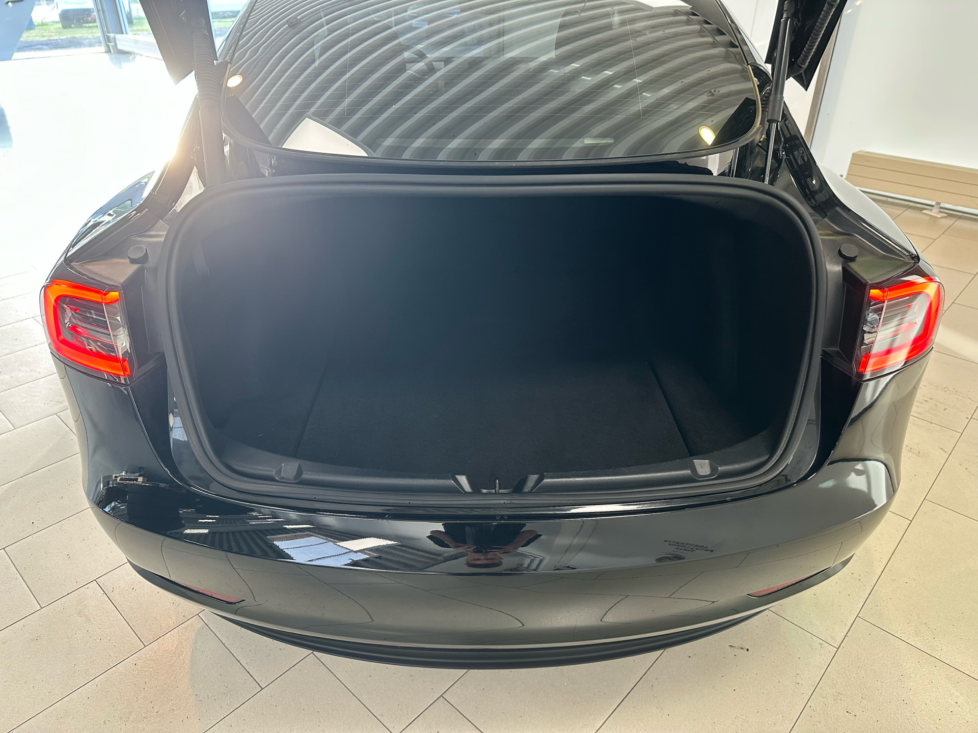 Tesla Model 3 EL Long Range 283HK Aut.