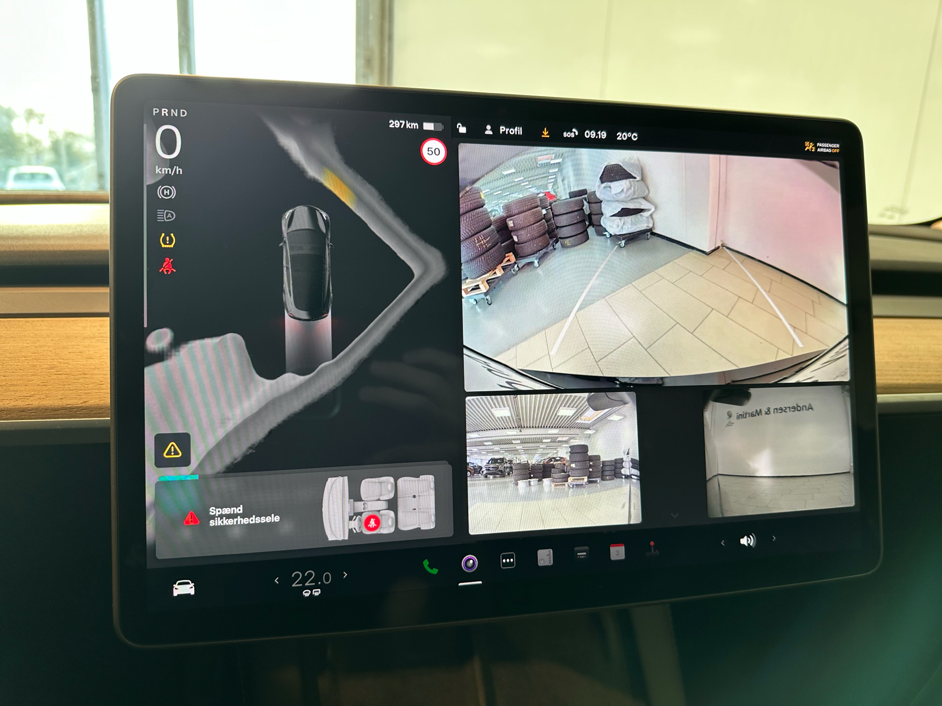 Sort Tesla Model 3 fra 2023