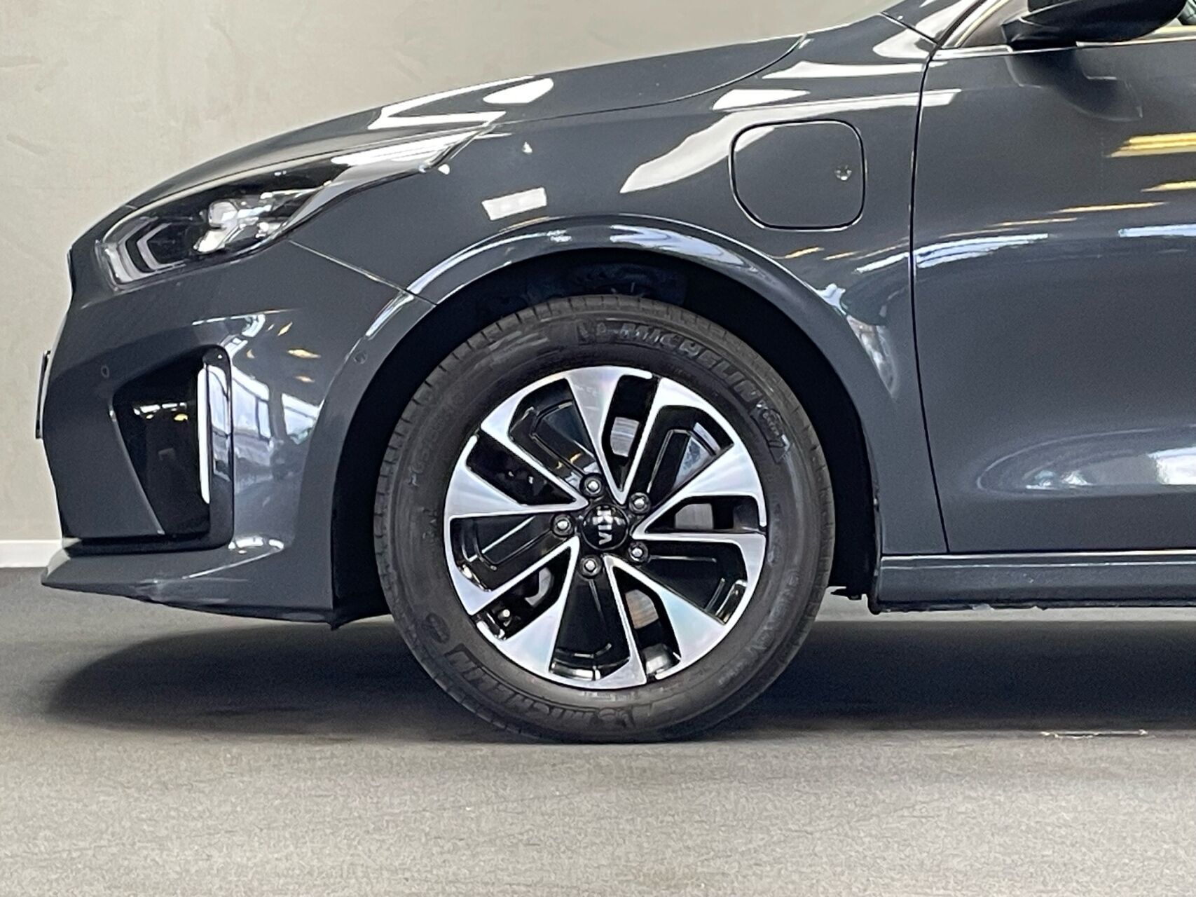 Kia Ceed 1,6 SW GDI PHEV  Plugin-hybrid Upgrade m/Plus DCT 141HK Stc 6g Aut.