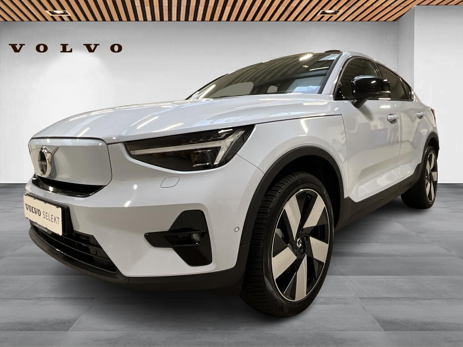 Volvo EC40 Extended Range Ultra