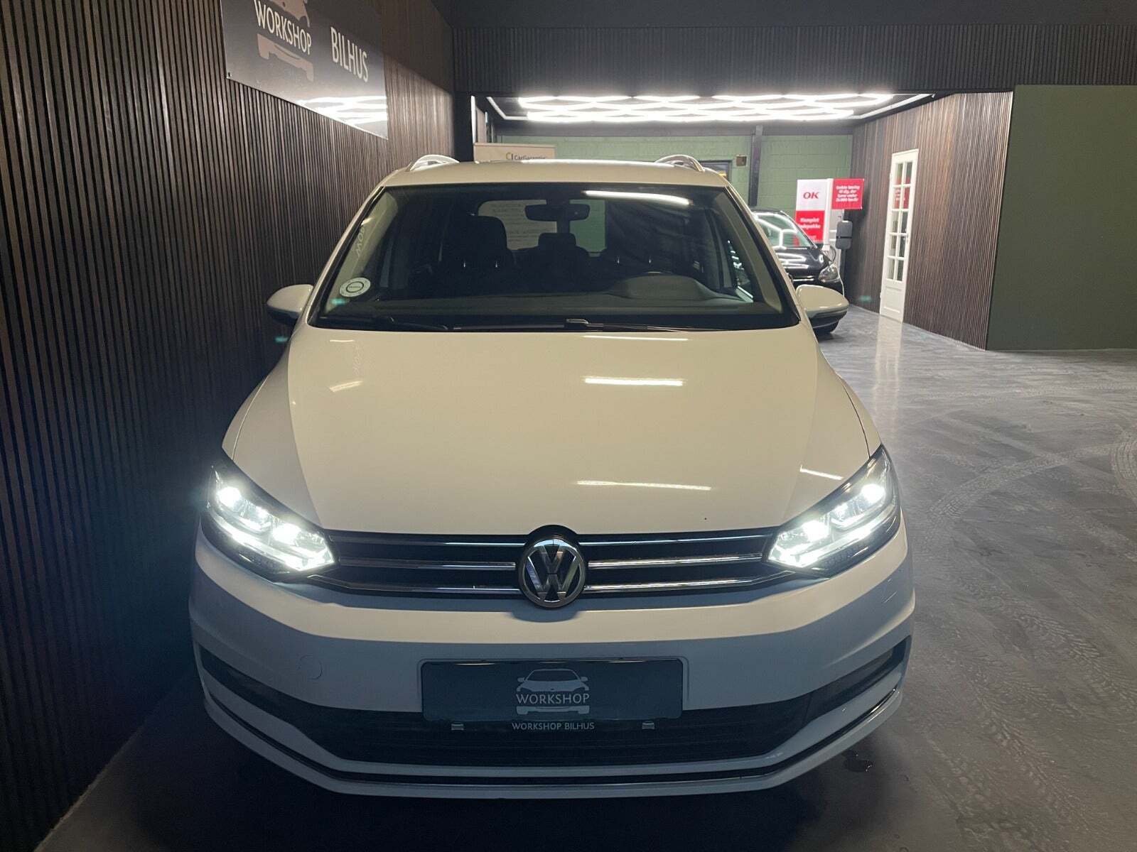 VW Touran 1,8 TSi 180 Highline DSG 7prs