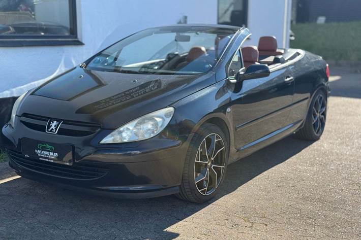 Sort Peugeot 307 fra 2004