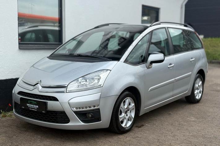Sølv Citroën Grand C4 Picasso fra 2011 set udefra