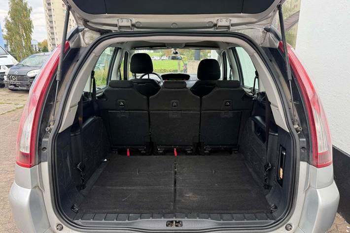 Sølv Citroën Grand C4 Picasso fra 2011