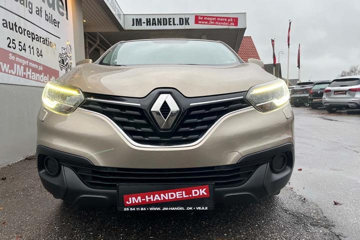 Beige Renault Kadjar fra 2016