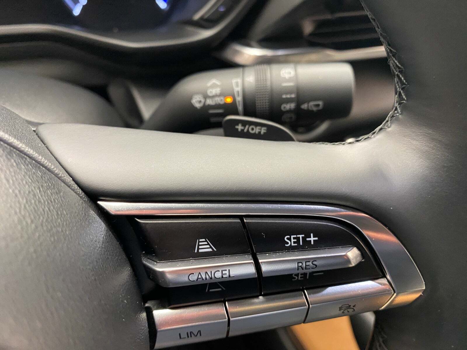 Hvid Mazda MX-30 fra 2022