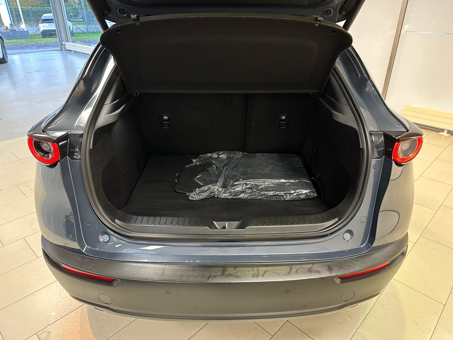 Mazda CX-30 2,0 Skyactiv-X  Mild hybrid Cosmo 180HK 5d 6g Aut.