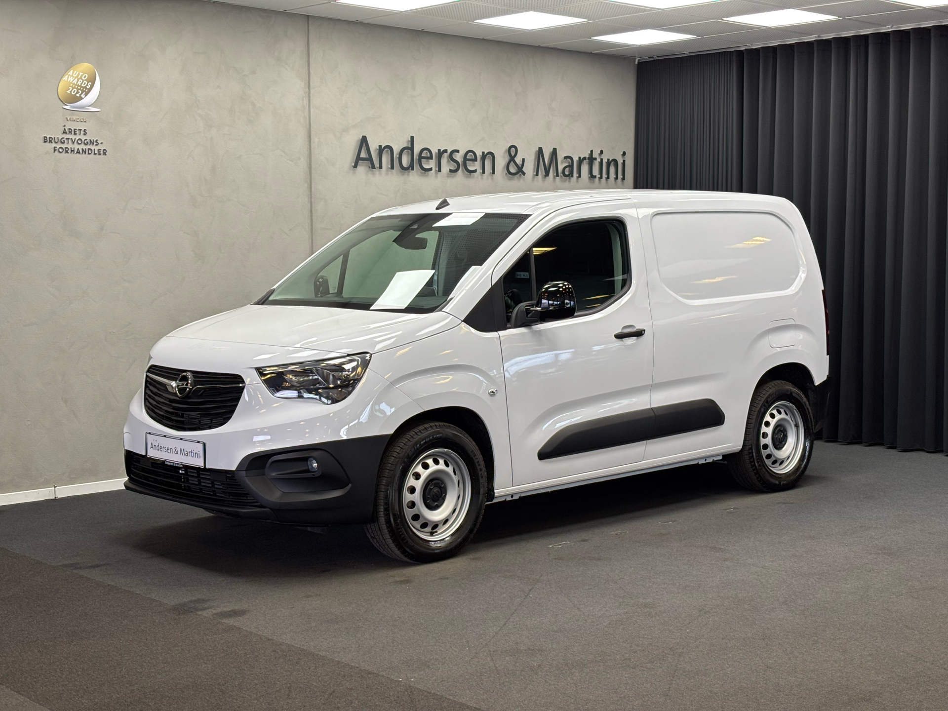 Opel Combo-e L1 EL 136HK Van Aut.