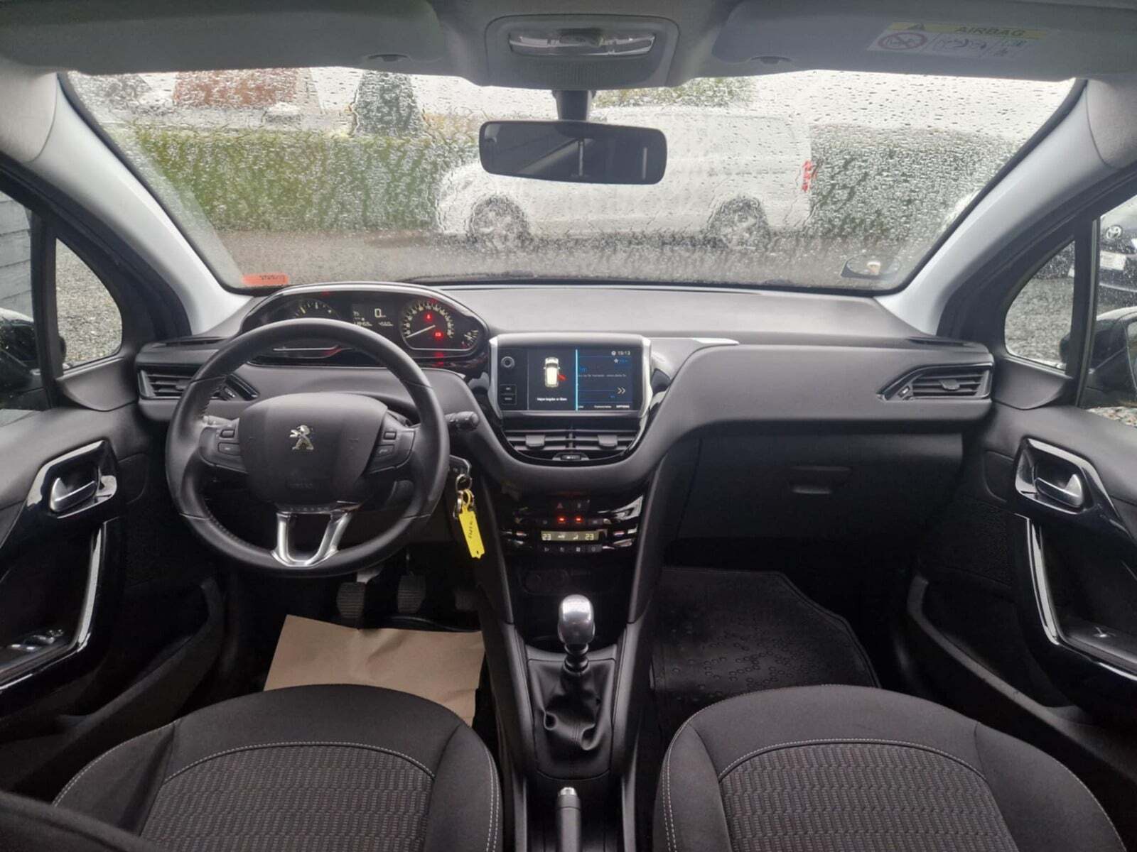 undefined Peugeot 208 fra 2019