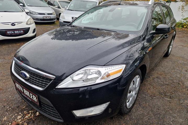Sort Ford Mondeo fra 2009