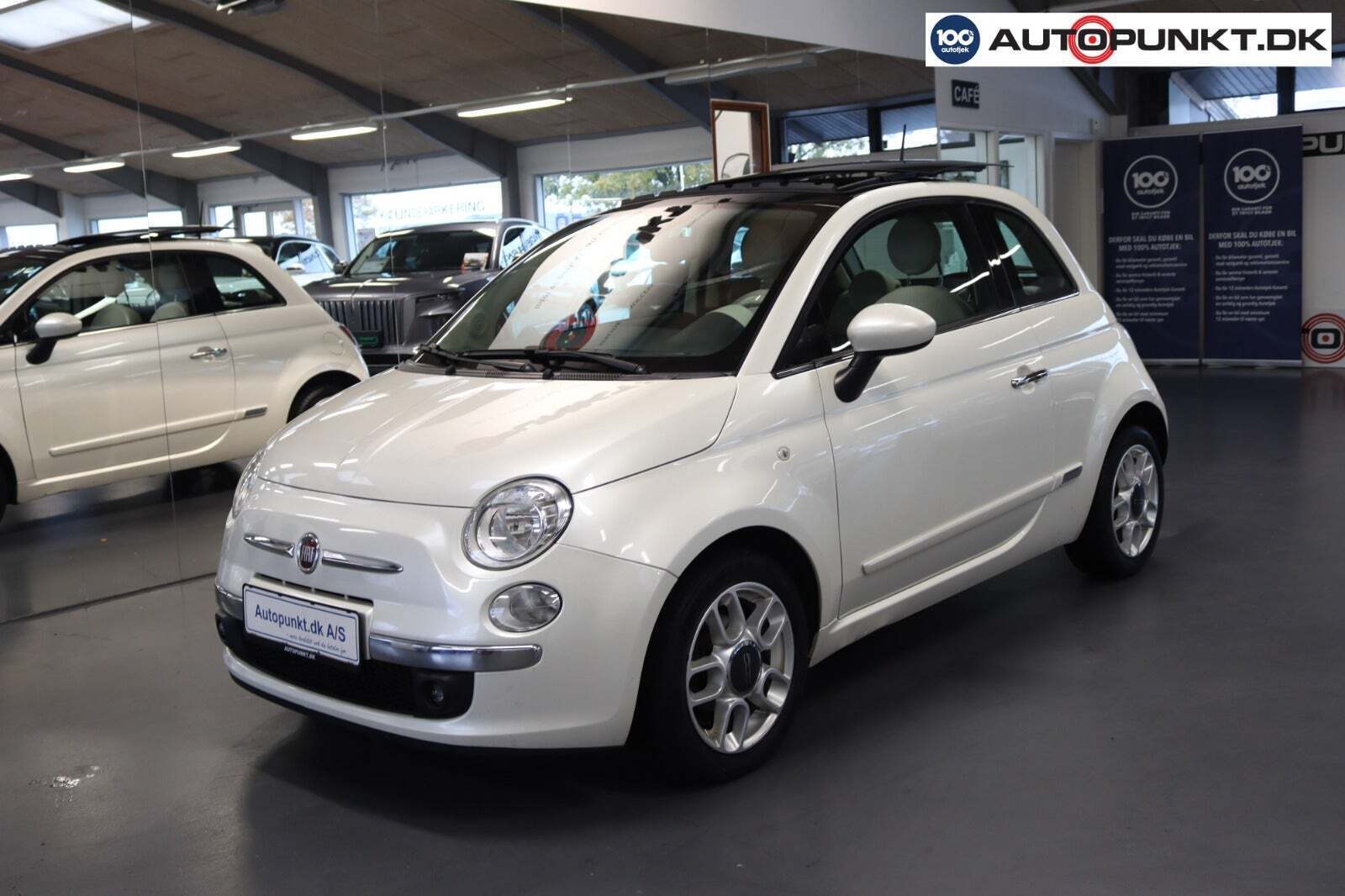 Hvid Fiat 500 fra 2008