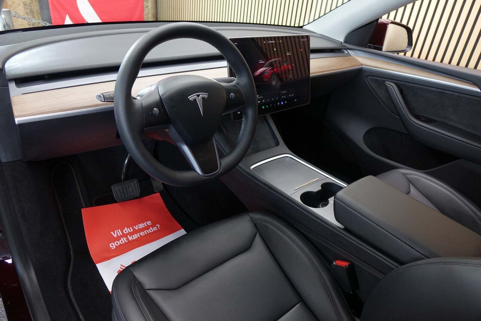 Tesla Model Y RWD